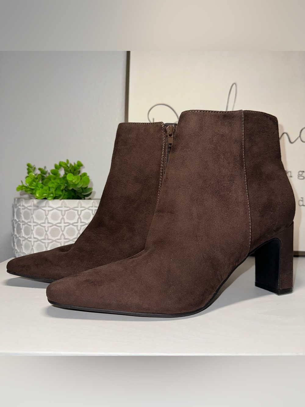 UNISA Women’s Size 9M Brown Suede Look Ankle Boots Block Heel Side Zip